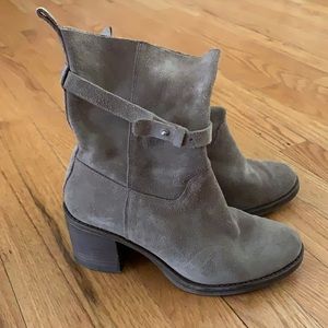 Lucky Brand suede Booties size 6